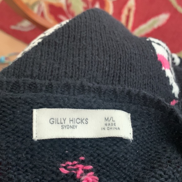 GILLY Hicks NWOT  sweater M/L - Picture 2 of 3